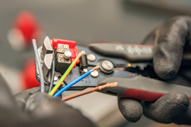 Best Electrical Contractors for Businesses  in Ann Arbor, MI